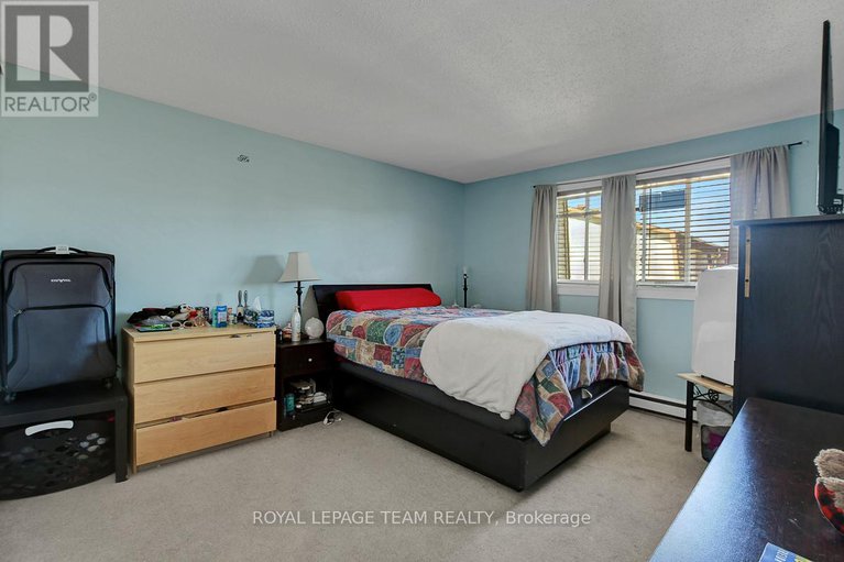 28759659/c-9-forester-crescent/westcliffe-estates/ottawa/ontario/K2H8Y1_17