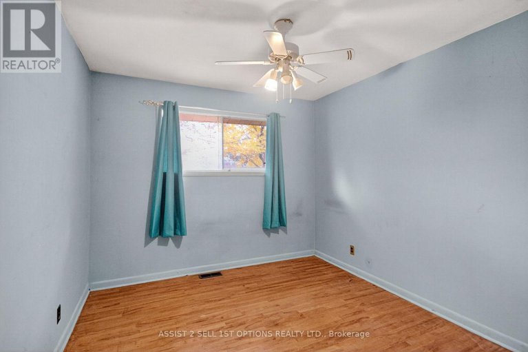 29080796/2096-kingsley-road/parkway-park/ottawa/ontario/K2C2X5_7