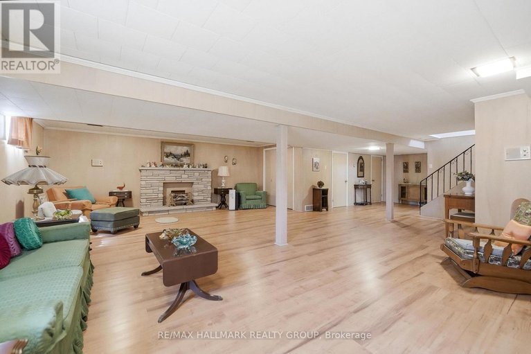 29628154/68-corkstown-road/lakeview-park/ottawa/ontario/K2H5B5_30