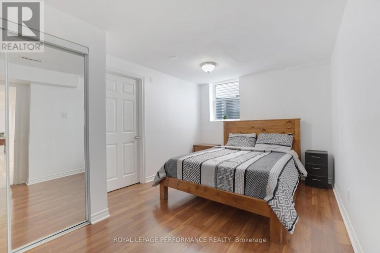28379305/2782-grand-vista-circle/half-moon-bay/ottawa/ontario/K2J0W5_36