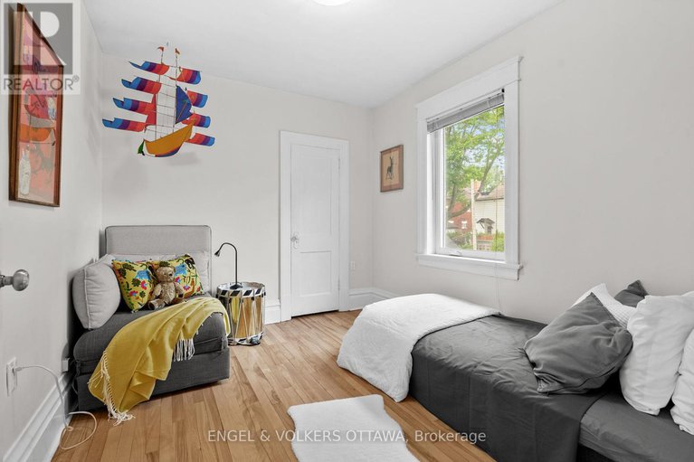 28758785/47-fentiman-avenue/old-ottawa-southrideau-gardens/ottawa/ontario/K1S0T5_27