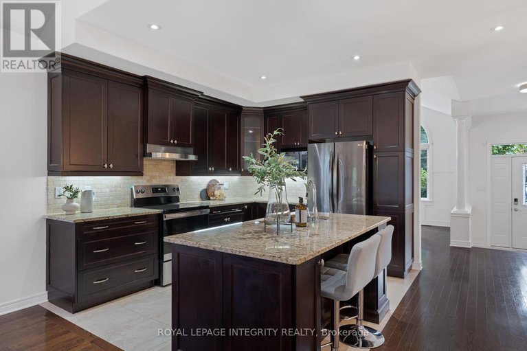 28620826/449-landswood-way/stittsville-south/ottawa/ontario/K2S0A4_7