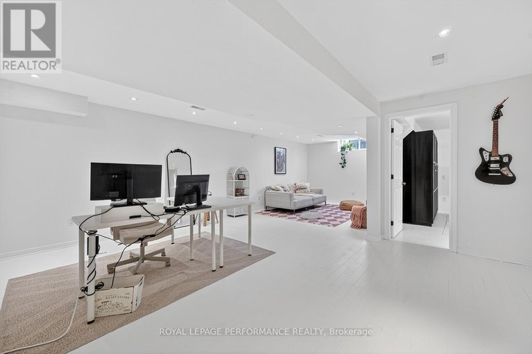 29575715/1665-frenette-street/fallingbrookgardenway-south/ottawa/ontario/K4A4L4_35