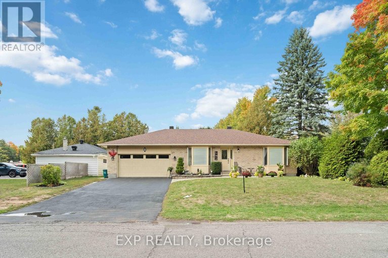 29620058/16-evelyn-street/stittsville-south/ottawa/ontario/K2S1M9_1