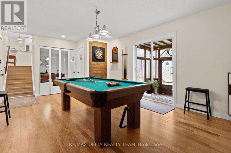 29027836/1099-des-erables-court/clarencerockland-twp/clarence-rockland/ontario/K4K1K9_22