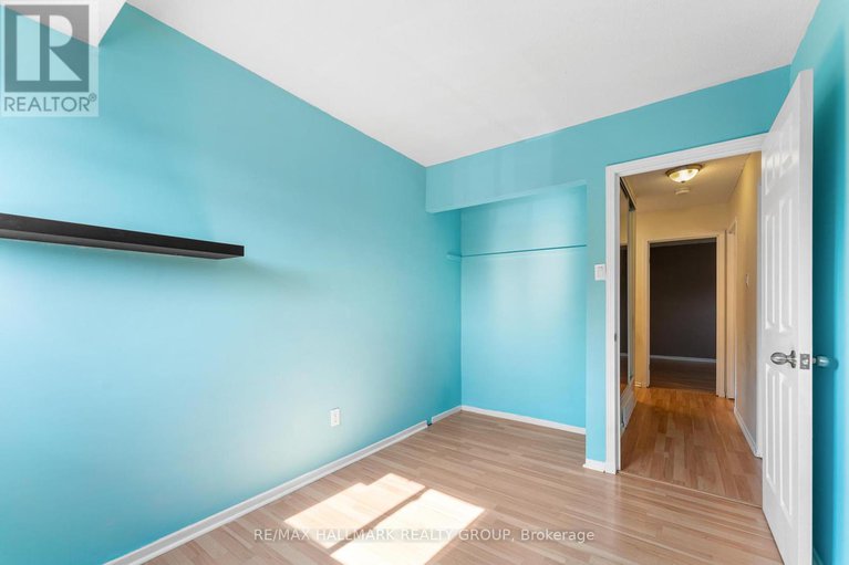 28732670/1771-meadowbrook-road/pineview/ottawa/ontario/K1B4W6_18