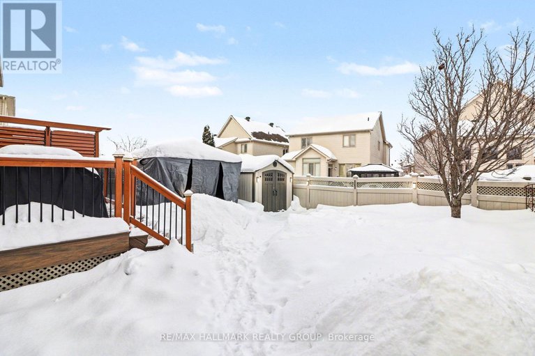 29357933/241-trail-side-circle/springridgeeast-village/ottawa/ontario/K4A5B5_31