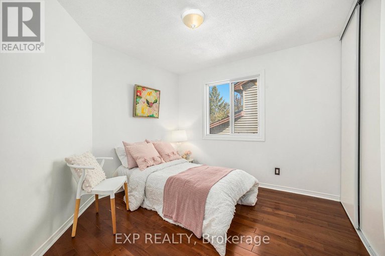 28017315/33-bridle-park-drive/bridlewood/ottawa/ontario/K2M2E2_18