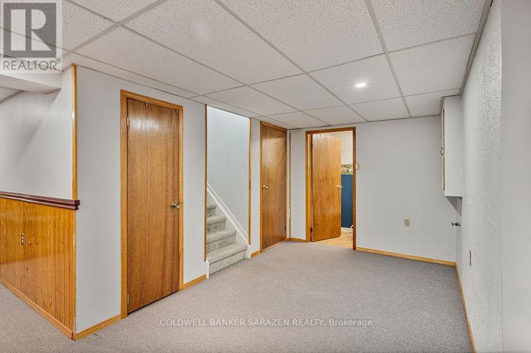 28945918/121-topley-crescent/hunt-club-park/ottawa/ontario/K1G4N2_37
