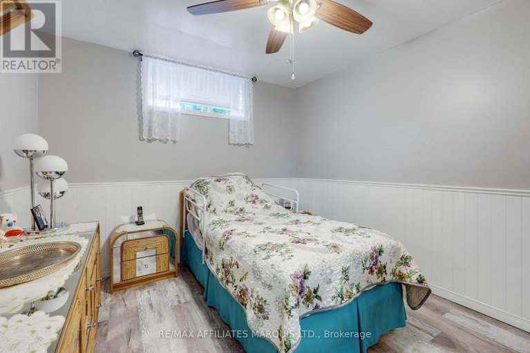 29034285/21-ste-therese-boulevard/embrun/russell/ontario/K0A1W0_34