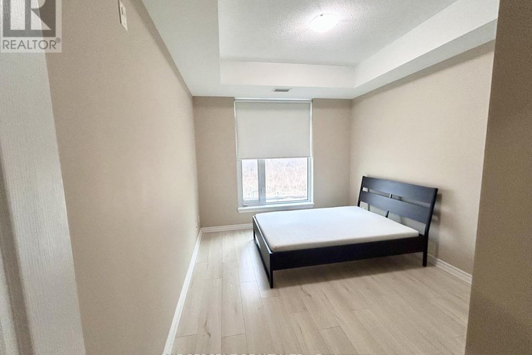 29430009/201-100-roger-guindon-avenue/riverview-park/ottawa/ontario/K1G3Z7_14