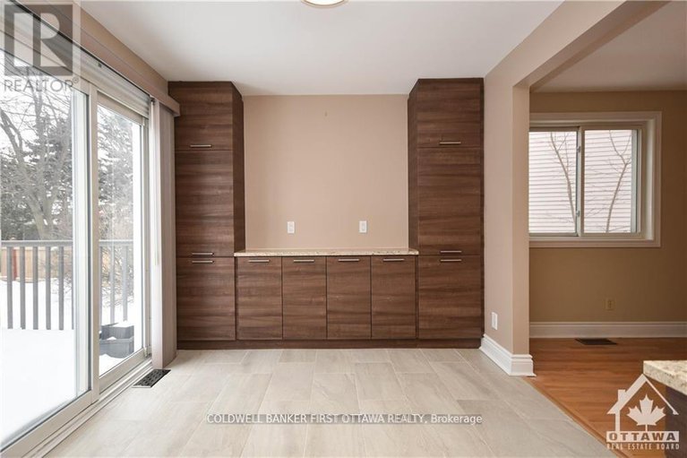 28885530/1883-des-prairies-avenue/queenswood-heights-south/ottawa/ontario/K1E2R5_7
