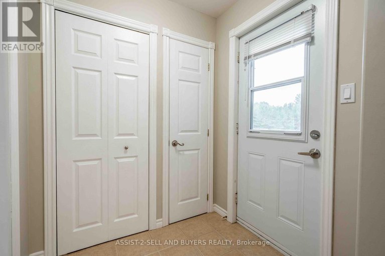 28395407/18267-samuel-drive-s/south-glengarry-charlottenburgh-twp/south-glengarry/ontario/K6H7J1_21