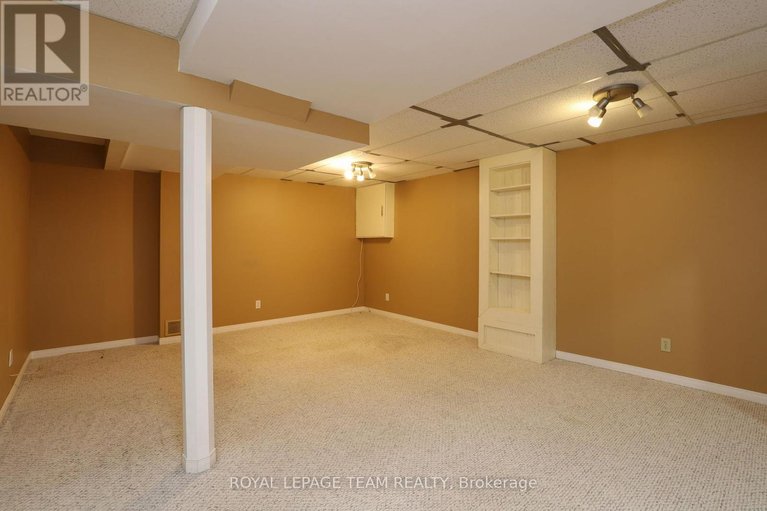 28562833/39-benlark-road/on-the-green/ottawa/ontario/K2J2L5_29