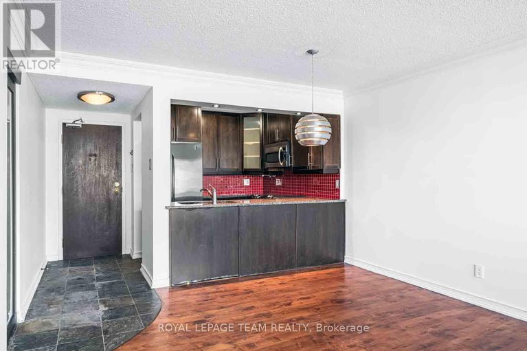 28813101/504-154-nelson-street/lower-town/ottawa/ontario/K1N7R5_19