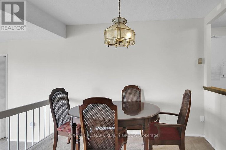 28608351/410-1081-ambleside-drive/woodroffe/ottawa/ontario/K2B8C8_11