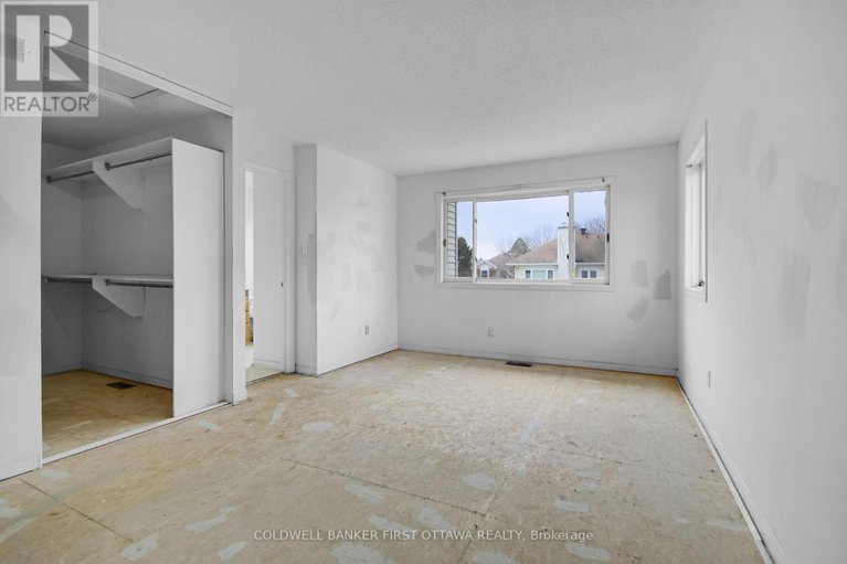 28221076/24-6141-red-willow-drive/chapel-hill/ottawa/ontario/K1C7J7_20