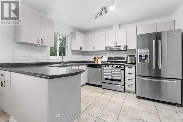 29602567/6-berton-place/katimavik/ottawa/ontario/K2L3R8_20