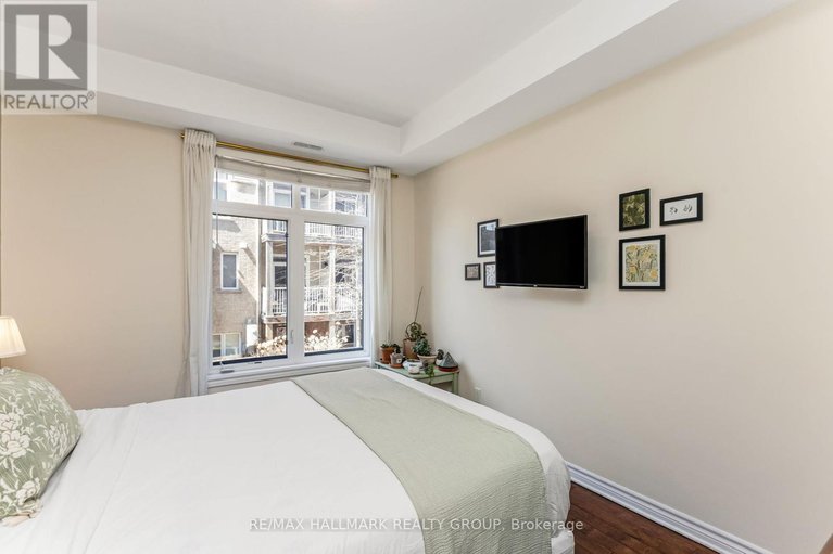 28243060/c-322-everest-private/elmvale-acres/ottawa/ontario/K1G4E3_18