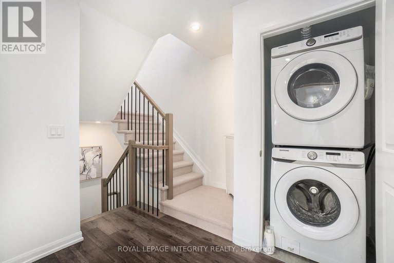 28879505/2704-draper-avenue/redwood-park/ottawa/ontario/K2H0C4_22