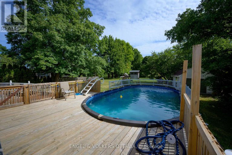 28821513/6258-richmond-road/south-of-fallowfield-road/ottawa/ontario/K0A2Z0_42