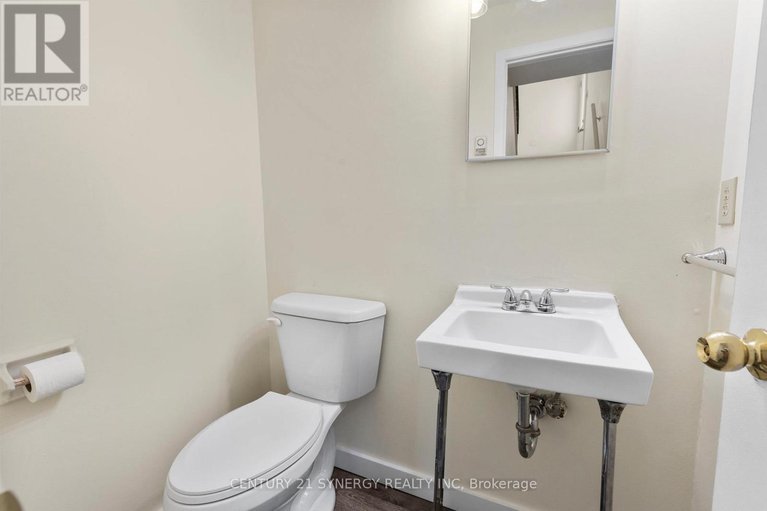 28701824/26b-sonnet-crescent/westcliffe-estates/ottawa/ontario/K2H8W7_23