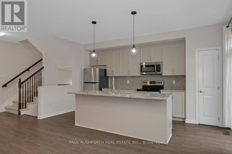 29537112/307-drumlish-lane/half-moon-bay/ottawa/ontario/K2J6Y2_13