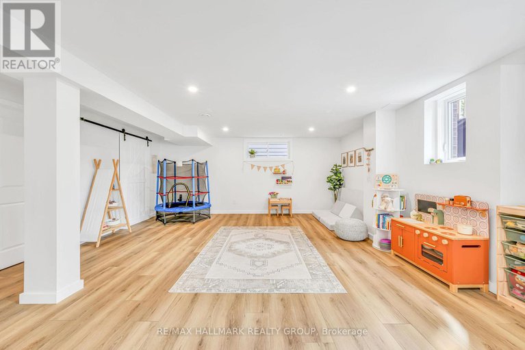 29015123/14-stanhope-court/stonebridge/ottawa/ontario/K2J6S2_30