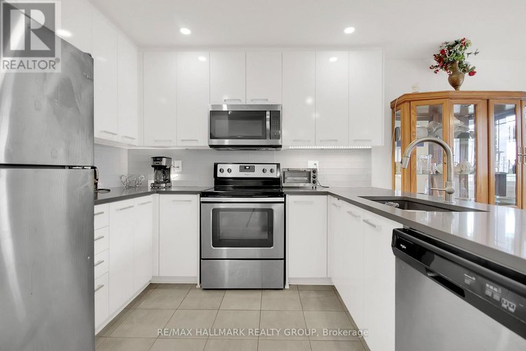 28361172/10-340-tribeca-private/longfields/ottawa/ontario/K2J6B4_18