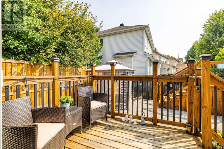 28620825/4-gros-morne-court/bridlewood/ottawa/ontario/K2M2W7_36