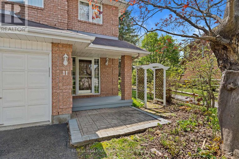 28323981/11-highmont-court/kanata-lakesheritage-hills/ottawa/ontario/K2T1B3_2