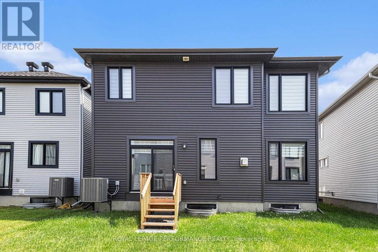 29633972/233-beaugency-street/orleans-village/ottawa/ontario/K1W0T2_34