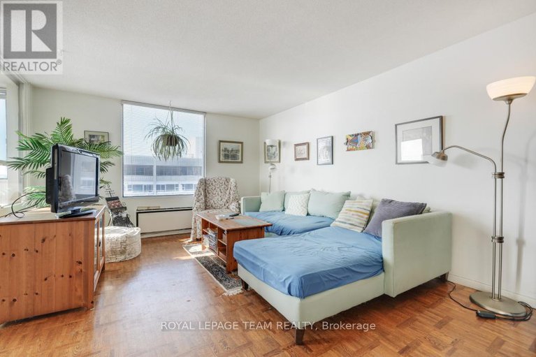 29283470/1004-40-arthur-street-e/west-centre-town/ottawa/ontario/K1R7T5_13