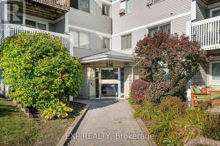 29252198/209-214-viewmount-drive/borden-farmstewart-farmcarleton-heightsparkwood-hills/ottawa/ontario/K2E7X3_2