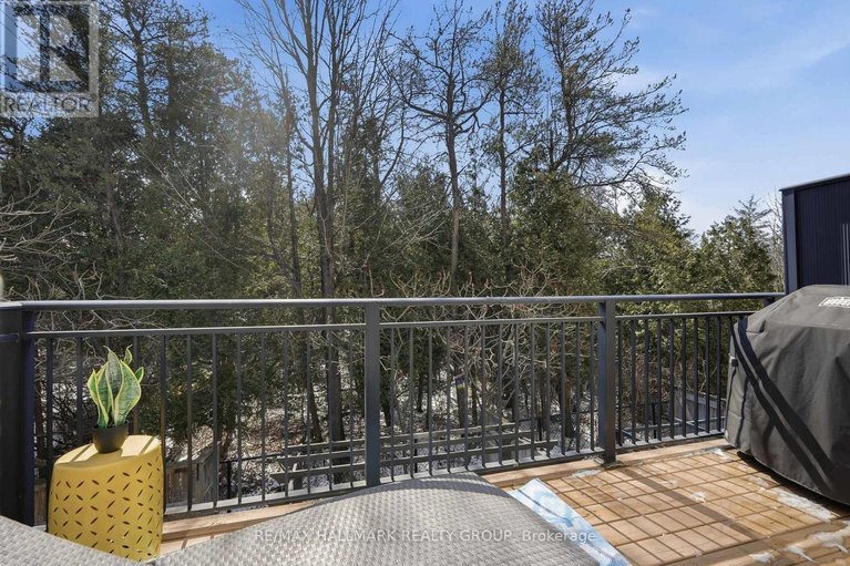 29578405/128-songbird-private/westcliffe-estates/ottawa/ontario/K2H0A2_24