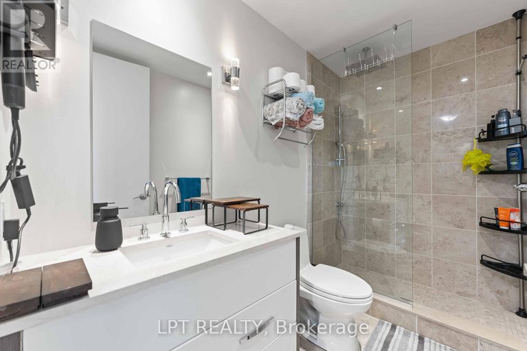 28810609/307-111-champagne-avenue-s/west-centre-town/ottawa/ontario/K1S5V3_25