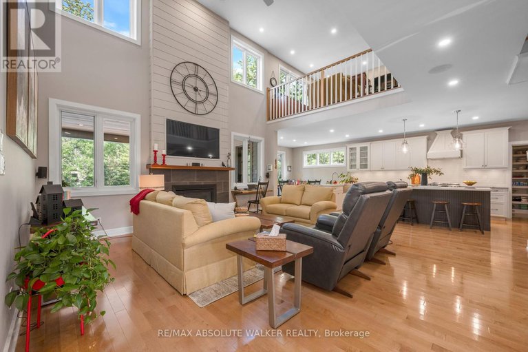 28513868/5-melva-avenue/blossom-parkkemp-parkfindlay-creek/ottawa/ontario/K1T3W9_6