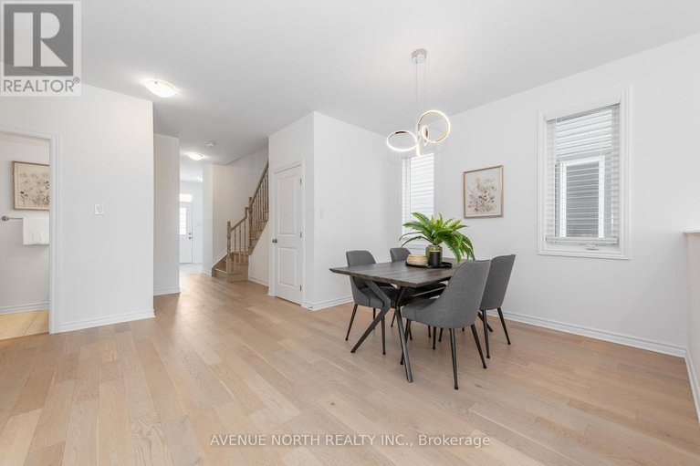 29381937/151-minikan-street/blossom-parkkemp-parkfindlay-creek/ottawa/ontario/K1X0E5_7