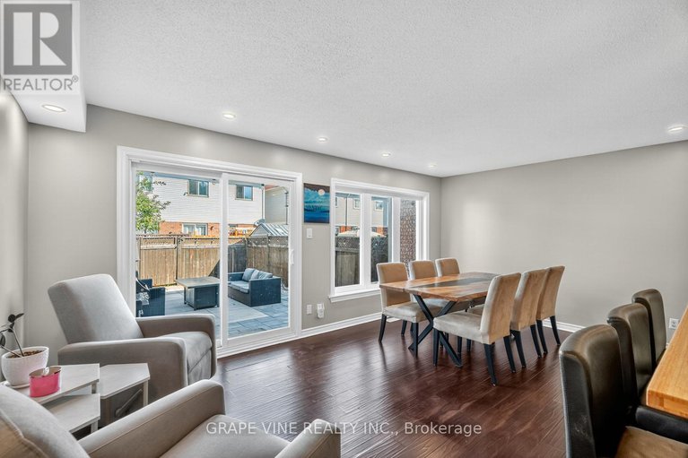 28888602/204-hunterswood-crescent/hunt-club-park/ottawa/ontario/K1G5V1_15