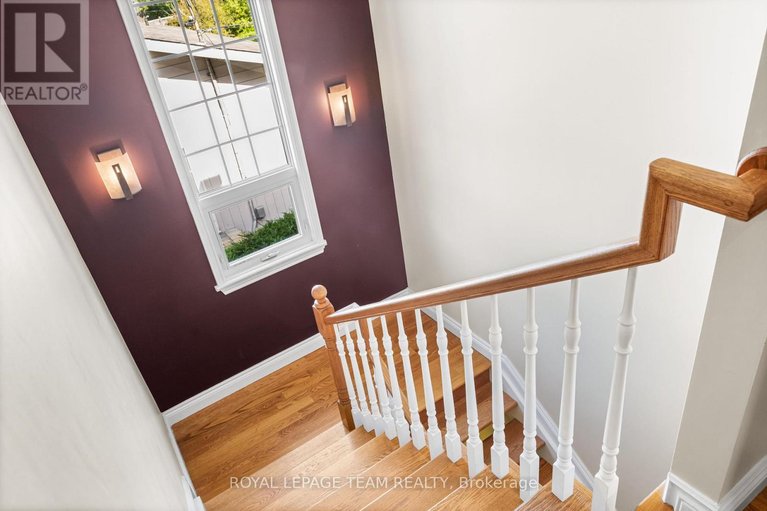 29461995/1601-apeldoorn-avenue/carleton-heights/ottawa/ontario/K2C1V4_27