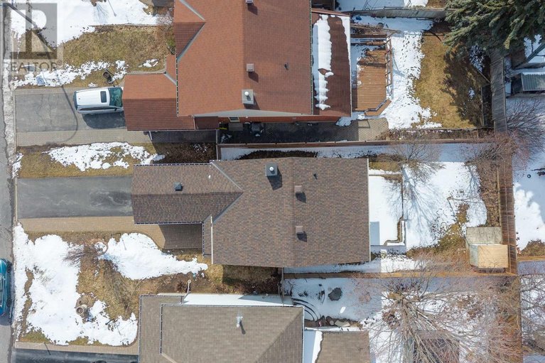 29549614/178-equestrian-drive/bridlewood/ottawa/ontario/K2M2B9_37