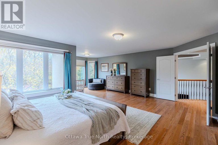 29043619/507-kochar-drive/mooneys-bay/ottawa/ontario/K2C4G9_19