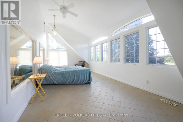 28821513/6258-richmond-road/south-of-fallowfield-road/ottawa/ontario/K0A2Z0_34