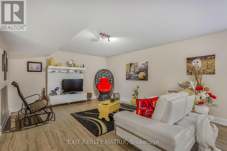 29622056/59-pilon-street/lorignal/champlain/ontario/K0B1K0_22