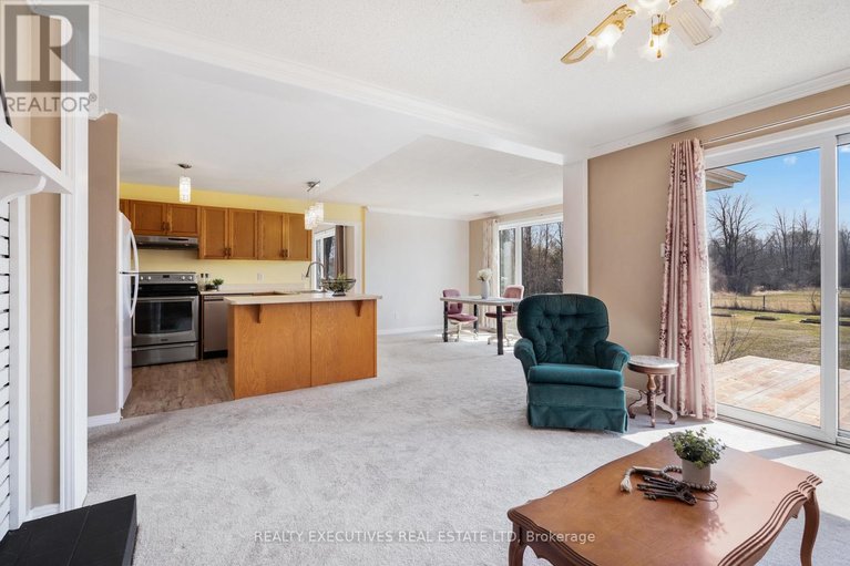 29601263/13178-froats-road/south-dundas-williamsburgh-twp/south-dundas/ontario/K0C1H0_7