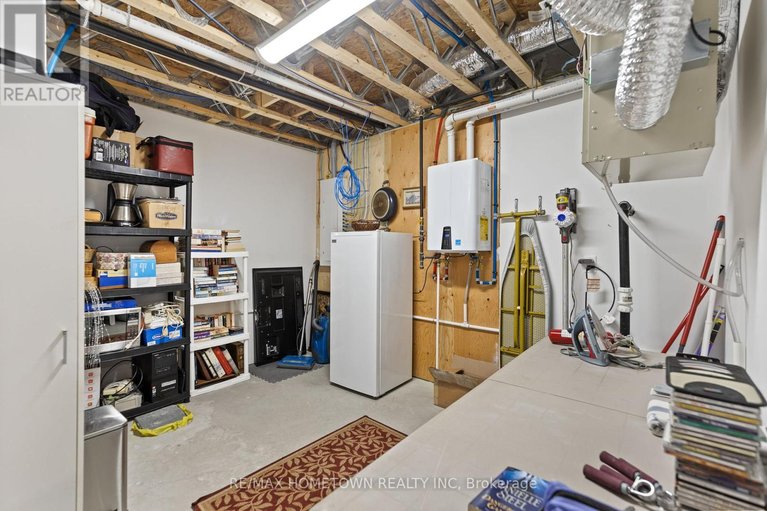 29597688/8-billings-avenue-w/iroquois/south-dundas/ontario/K0E1K0_28