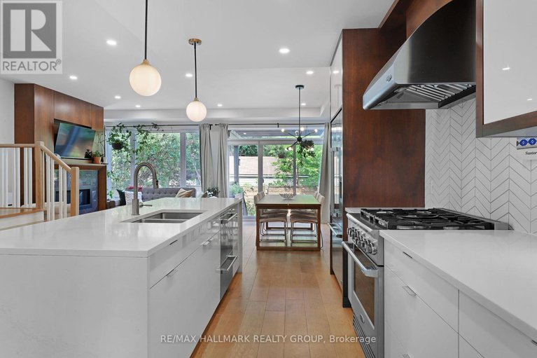 28551598/460-bevan-avenue/westborohampton-park/ottawa/ontario/K1Z5S4_12