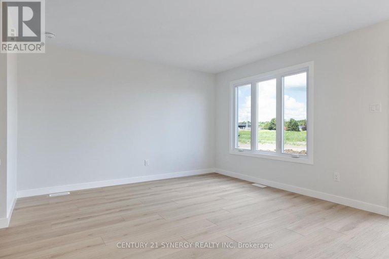 28643715/13-helen-street/north-stormont-finch-twp/north-stormont/ontario/K0A1R0_19