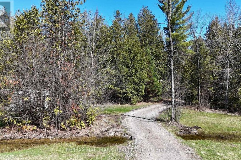 29673658/4318-stonecrest-road/woodlawnmaclarens-landingkilmaurs/ottawa/ontario/K0A3M0_33