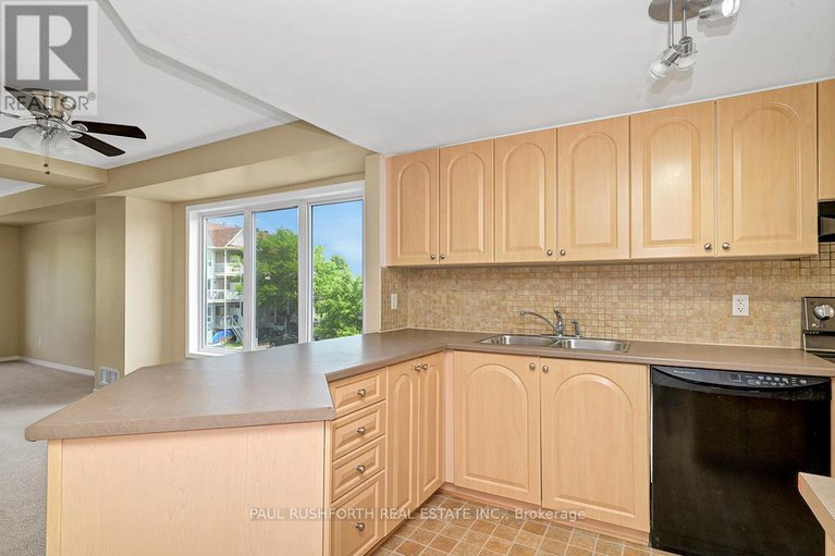 28465187/22-bonfield-private/avalon-east/ottawa/ontario/K4A5E4_8
